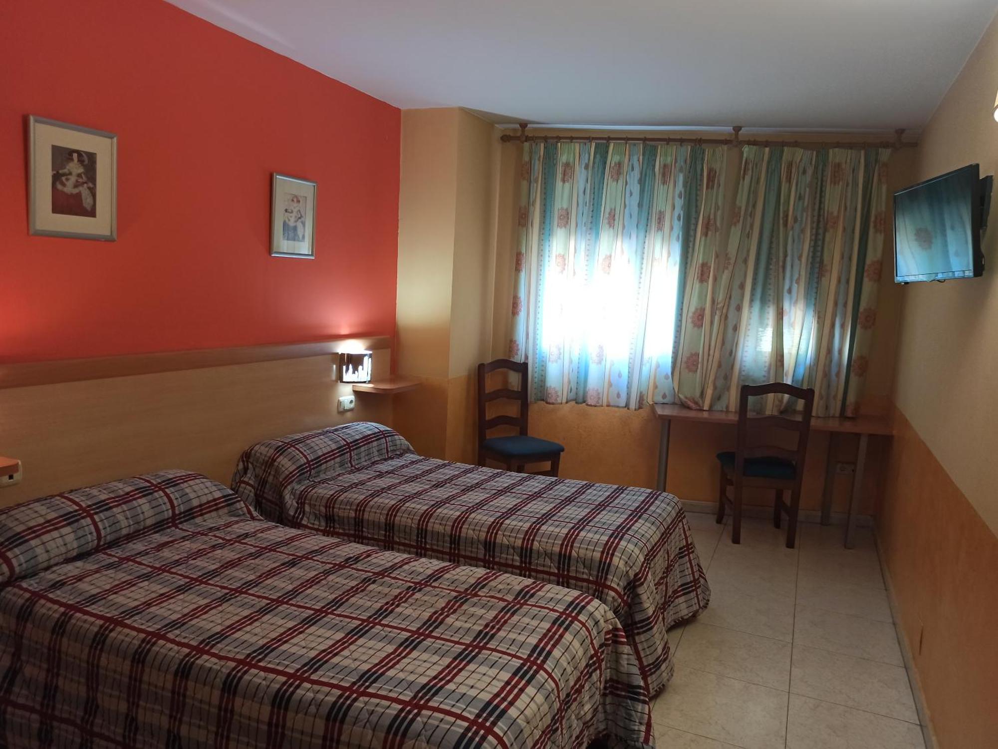 Hostal Restaurante Baraka Alagón エクステリア 写真